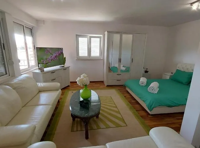 شقة Andric 2 تريبينيي