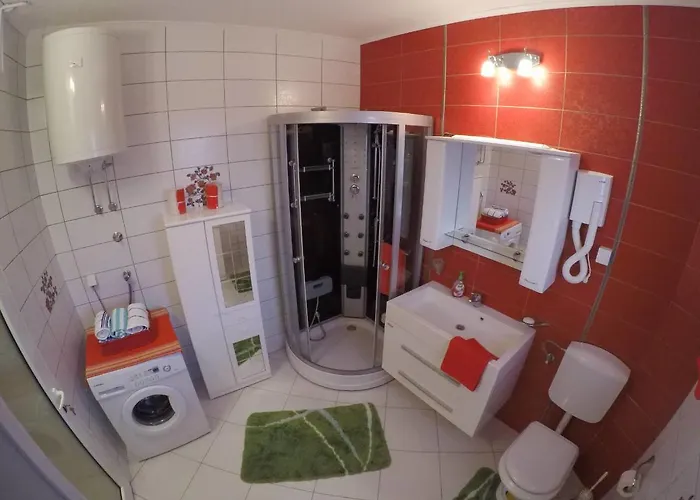 Andric 2 تريبينيي